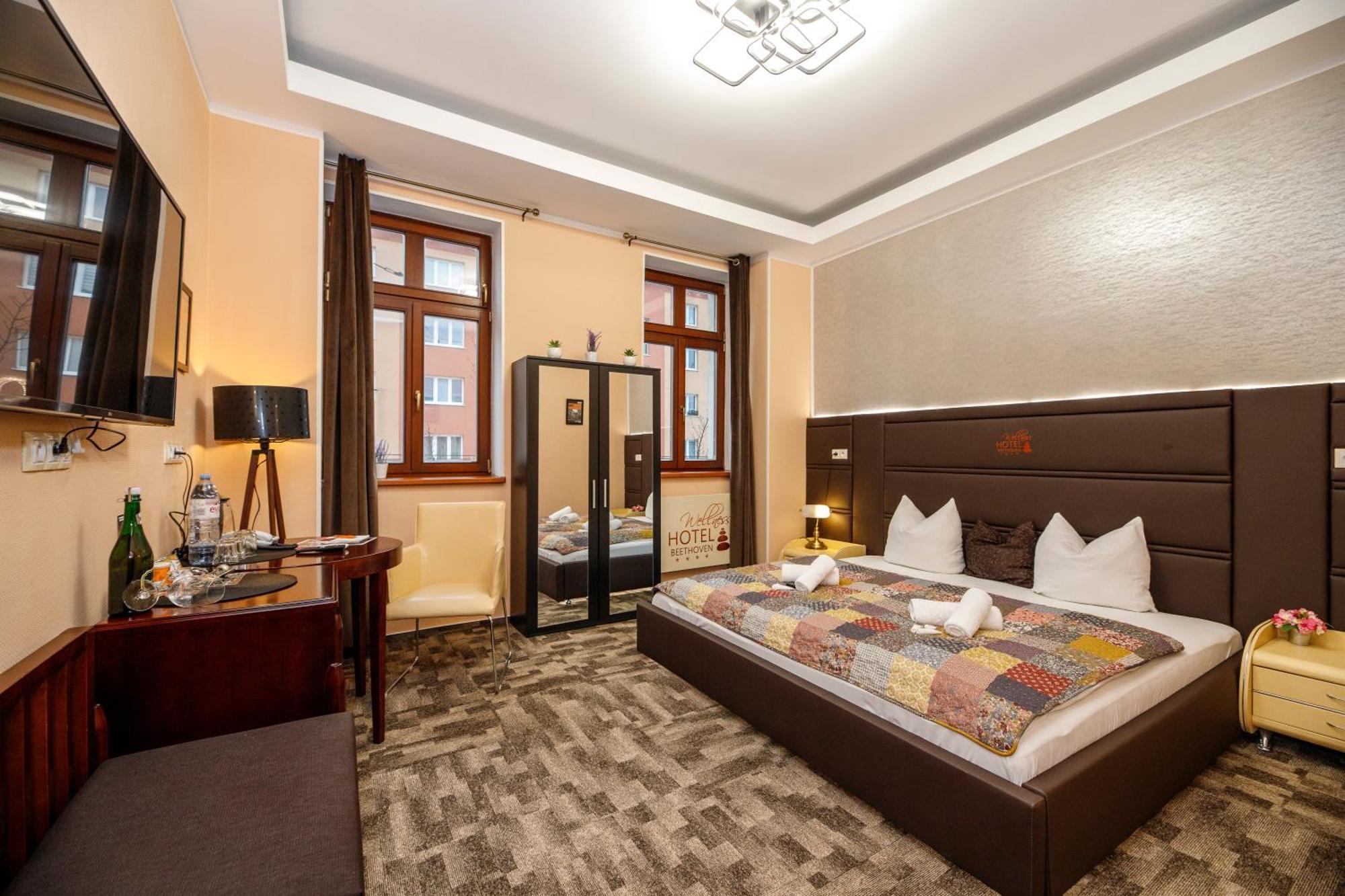 Wellness Hotel Beethoven Chomutov Zewnętrze zdjęcie