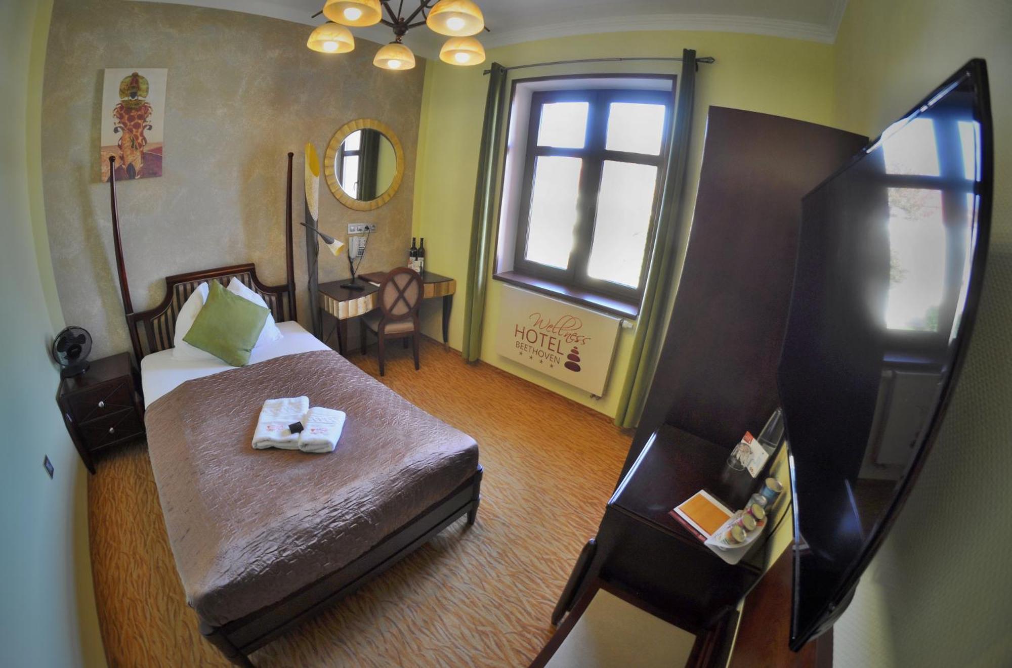 Wellness Hotel Beethoven Chomutov Zewnętrze zdjęcie